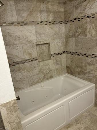 Caloosa Bayview, 4266 Island Cir #B, Fort Myers, Florida 33919, image 1