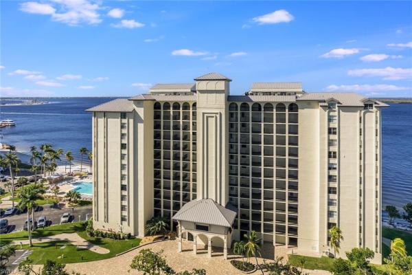 17080 Harbour Point Dr #12B, Fort Myers, Florida 33908, image 1