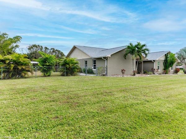 Colonial Pines, 17900 Chesterfield Rd, North Fort Myers, Florida 33917, image 1