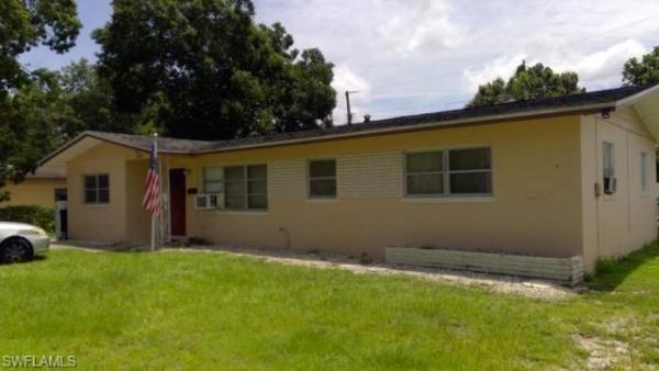 Chula Vista Manor, 3537 Broadway, Fort Myers, Florida 33901, image 1