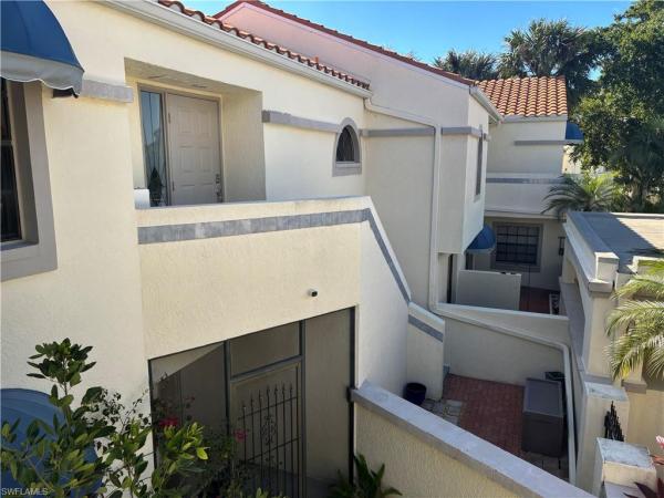 Isles Of Caloosa Yacht & Racquet Club, 9644 Halyards Ct #22, Fort Myers, Florida 33919, image 1