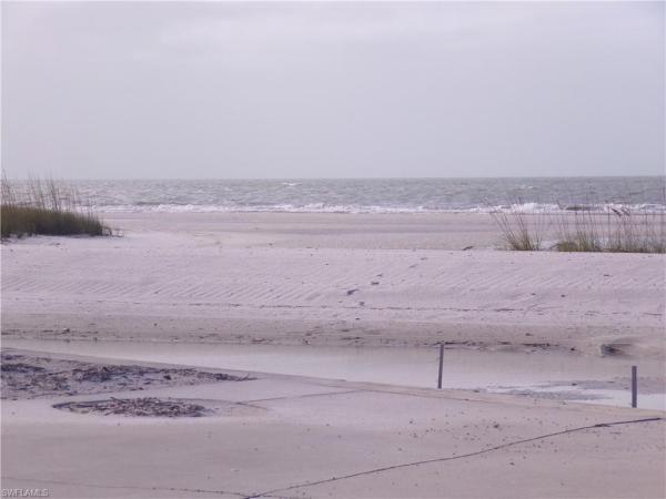 McPhie Park, 5871 Estero Blvd, Fort Myers Beach, Florida 33931, image 1