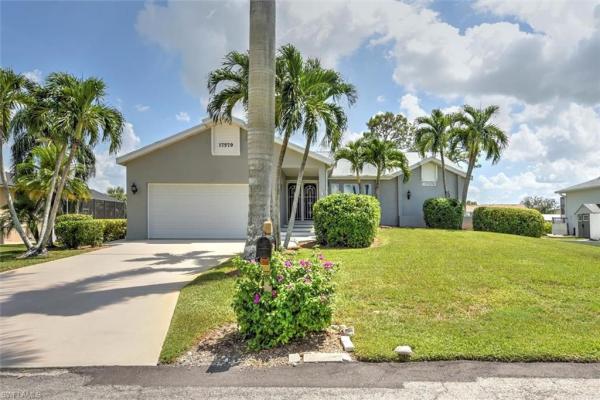 Island Park Woodlands, 17579 Boat Club Dr, Fort Myers, Florida 33908, image 1
