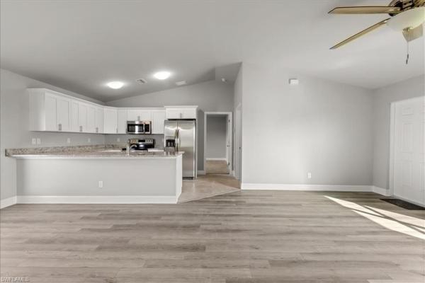 Cape Coral Residential, 2826 7th St, Cape Coral, Florida 33993, image 2