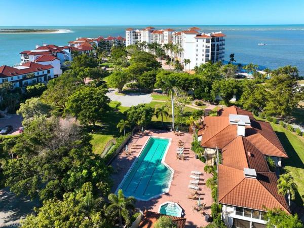 La Peninsula, 105 La Peninsula Blvd #105, Naples, Florida 34113, image 1