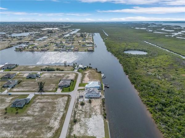 Cape Coral, 3338 47th Ave, Cape Coral, Florida 33993, image 1