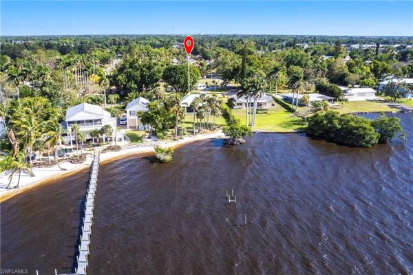 Coral Park, 120 Riverview Rd, Fort Myers, Florida 33905, image 1
