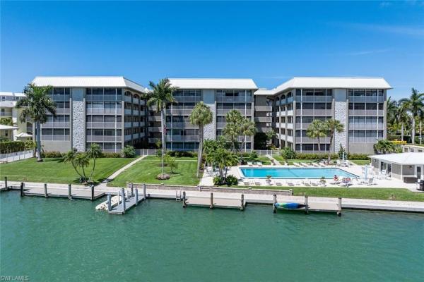 Windsor Court, 2880 N Gulf Shore Blvd #410, Naples, Florida 34103, image 1