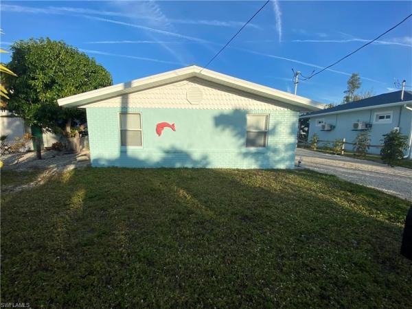 Holiday Harbor, 16286 Antigua Way, Bokeelia, Florida 33922, image 1