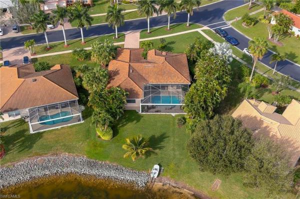 Valencia Lakes, 2213 Valencia Lakes Cir, Naples, Florida 34120, image 1
