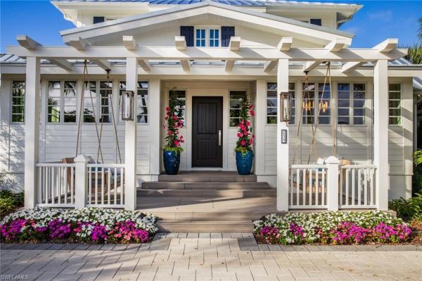 Olde Naples, 239 S Broad Ave, Naples, Florida 34102, image 1