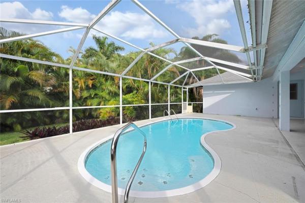 Turnbury, 236 Channing Ct, Naples, Florida 34110, image 1
