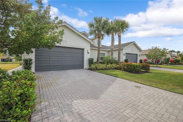 Valencia Bonita, 28584 Lobos Cir, Bonita Springs, Florida 34135, image 1