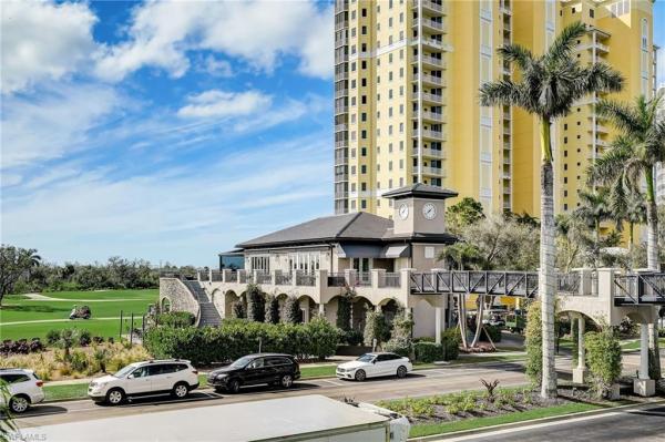 Laurel Oaks At West Bay Club, 22060 Red Laurel Ln, Estero, Florida 33928, image 1