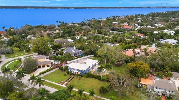 York Manor, 1323 Gasparilla Dr, Fort Myers, Florida 33901, image 1