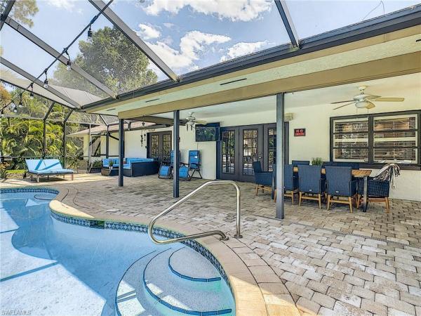 Kings Lake, 1749 Knights Way, Naples, Florida 34112, image 1