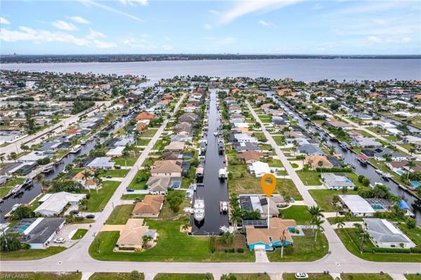 Yacht Club, 5301 Delano Ct, Cape Coral, Florida 33904, image 2