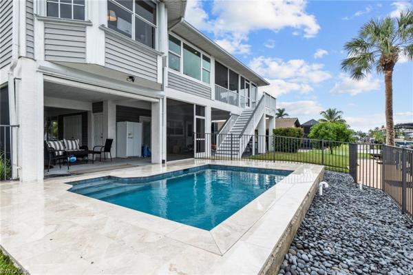 Ten Mile Anchorage, 5830 Park Rd, Fort Myers, Florida 33908, image 1