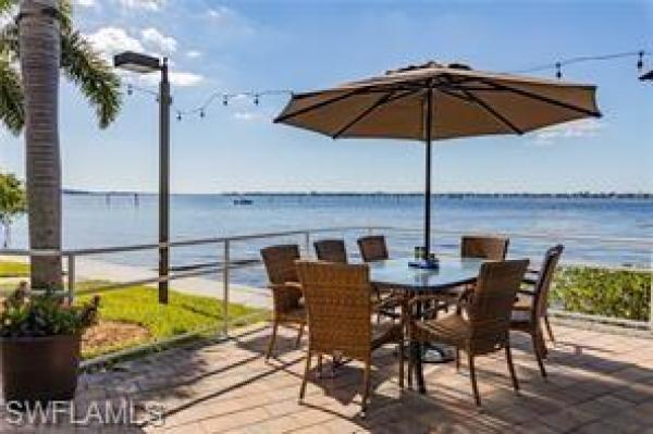 Windjammer Village, 4396 Bowsprit Ct #1A, Fort Myers, Florida 33919, image 1