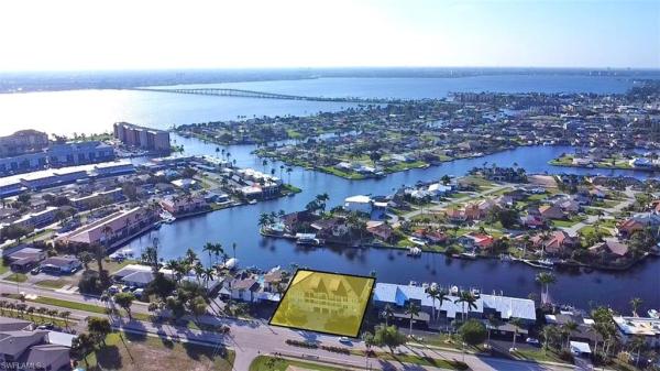 Harbour Breeze, 1814 Beach Pkwy #202, Cape Coral, Florida 33904, image 1