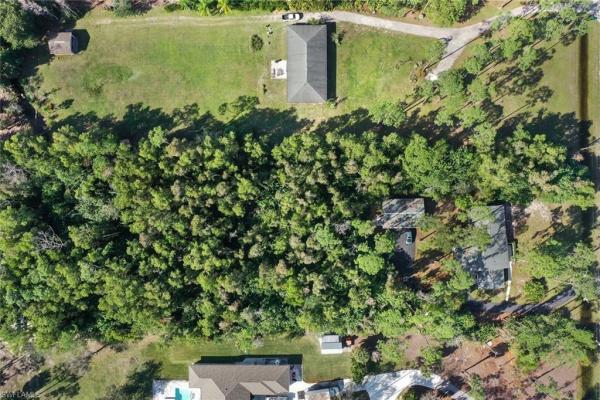 Livingston Woods, 6800 Bottlebrush Ln, Naples, Florida 34109, image 1