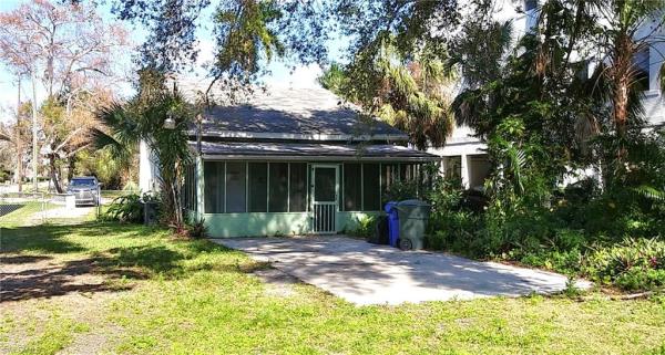Cranfords, 2156 Victoria Ave, Fort Myers, Florida 33901, image 1