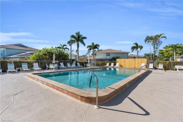 Provincetown, 5831 Vancouver Cir #2, Fort Myers, Florida 33907, image 1