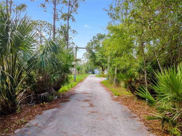 North Fort Myers No HOA, 10640 Deal Rd, North Fort Myers, Florida 33917, image 1