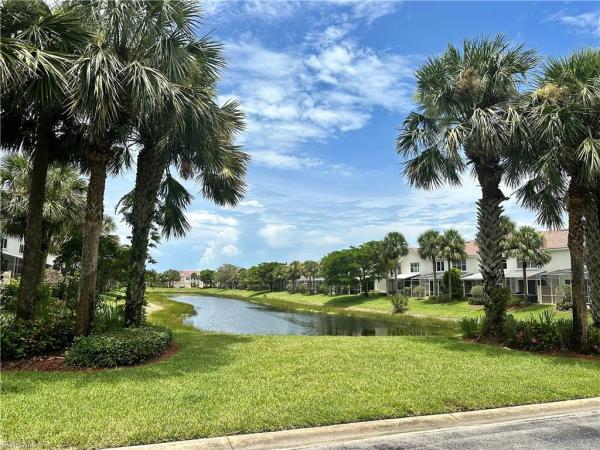 Pinehurst At Stratford Place, 940 Hampton Cir #85, Naples, Florida 34105, image 1