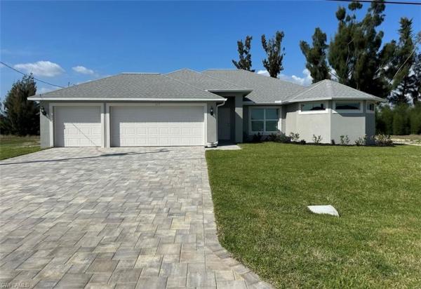 Cape Coral Residential, 317 8th Ter, Cape Coral, Florida 33909, image 1
