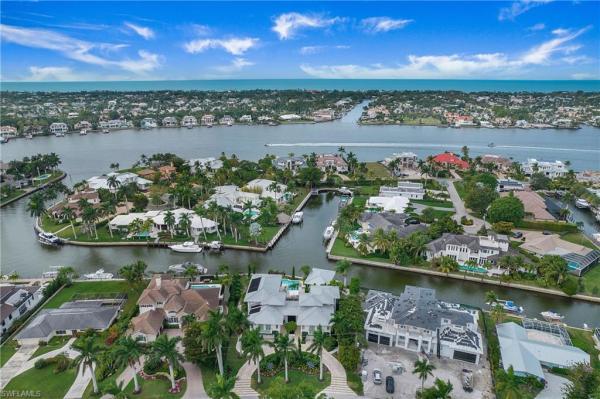Royal Harbor, 2290 Tarpon Rd, Naples, Florida 34102, image 1