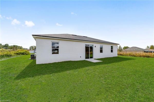Cape Coral Residential, 1206 16th Ter, Cape Coral, Florida 33993, image 3
