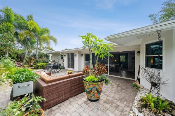 Lely Villas, 24 Maui Cir #24, Naples, Florida 34112, image 1