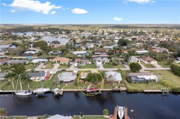 Fort Myers Shores, 13467 Marquette Blvd, Fort Myers, Florida 33905, image 1