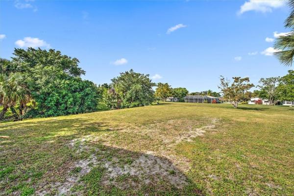 Willow Lake South, 634 Grandview Dr, Lehigh Acres, Florida 33936, image 1