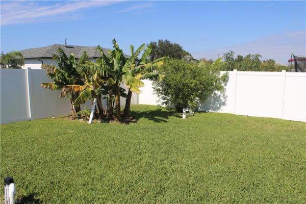 Cape Coral, 2208 22nd Pl, Cape Coral, Florida 33909, image 1