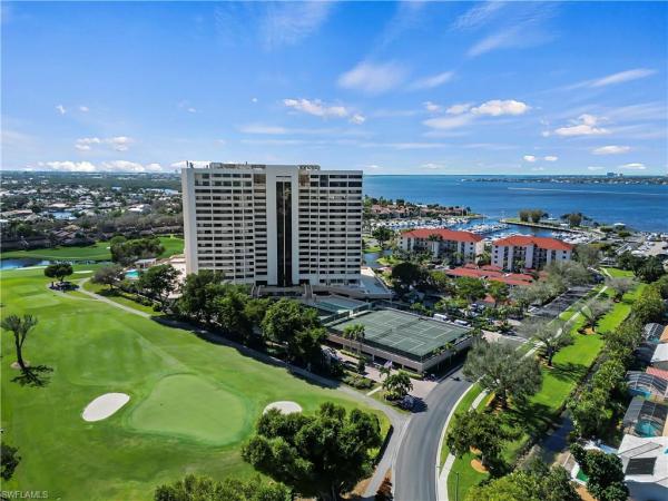 Flagship Village, 4612 Flagship Dr #304, Fort Myers, Florida 33919, image 1
