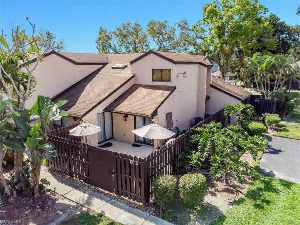 Pine Grove Townhouses, 7127 Penner Ln #42, Fort Myers, Florida 33907, image 1