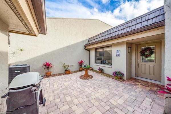Bear's Paw, 182 Bears Paw Trl, Naples, Florida 34105, image 1