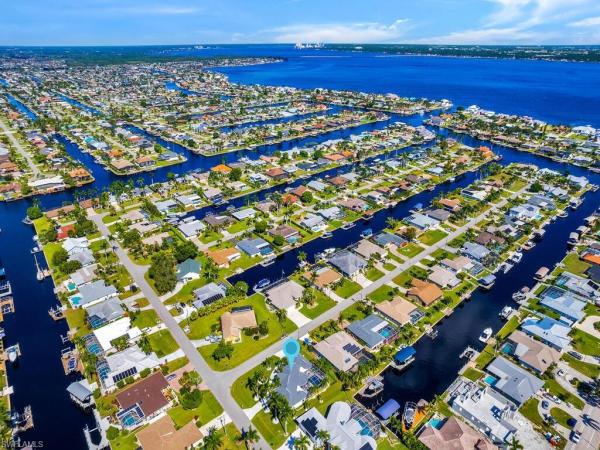 Savona, 3723 18th Pl, Cape Coral, Florida 33904, image 1