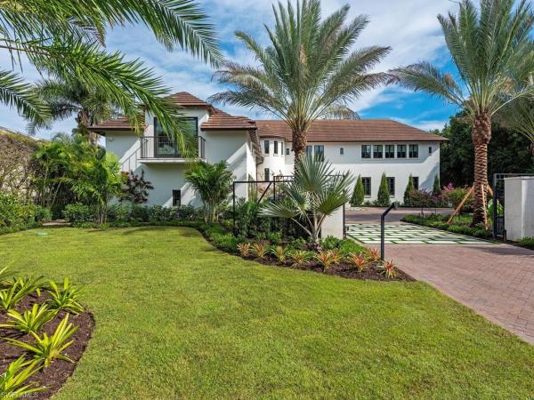 Port Royal, 3595 Gin Ln, Naples, Florida 34102, image 1
