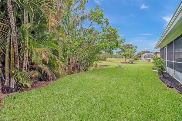 Bonita Springs Golf & Country Club, 25170 Divot Dr, Bonita Springs, Florida 34135, image 1