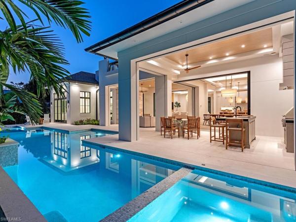 The Moorings, 480 Spinnaker Dr, Naples, Florida 34102, image 1