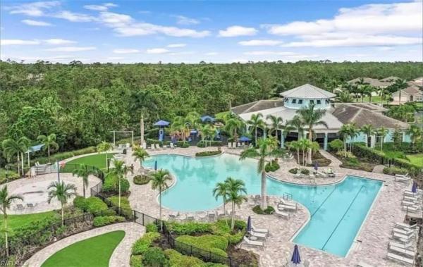 Entrada, 3350 Acapulco Cir, Cape Coral, Florida 33909, image 1