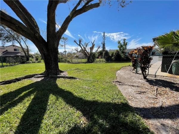 Pine Grove Townhouses, 7129 Penner Ln #3, Fort Myers, Florida 33907, image 1