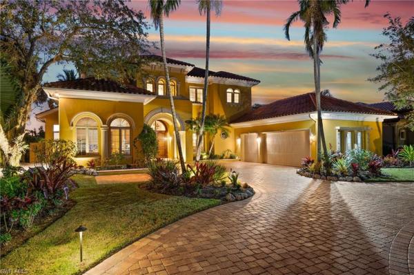 Island Del Sol, 3827 Isla Del Sol Way, Naples, Florida 34114, image 1