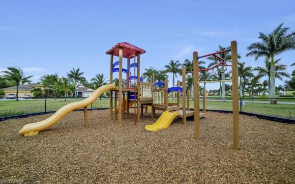 Coral Lakes, 2670 Amber Lake Dr, Cape Coral, Florida 33909, image 1
