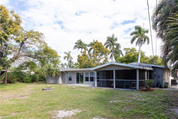 McGregor Gardens, 6205 N Saint Andrews Cir, Fort Myers, Florida 33919, image 1