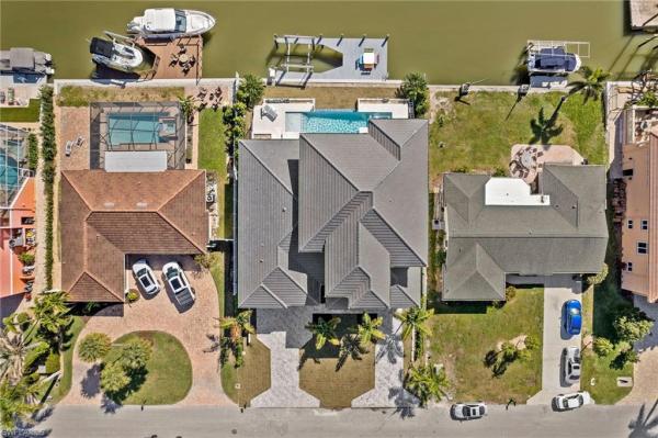 Conners At Vanderbilt Beach, 362 Egret Ave, Naples, Florida 34108, image 1