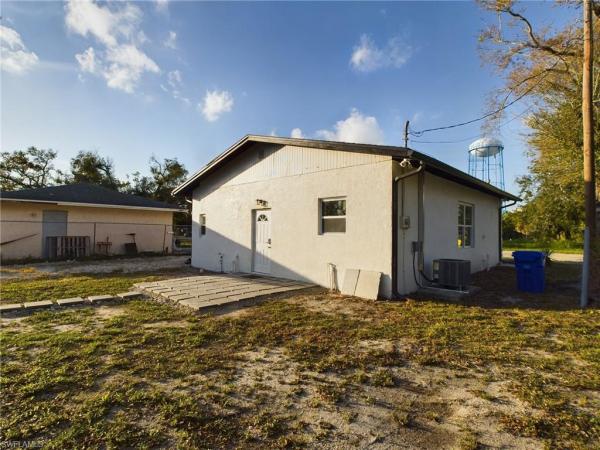 Evans James Homstead, 2640 Larmie St, Fort Myers, Florida 33916, image 1